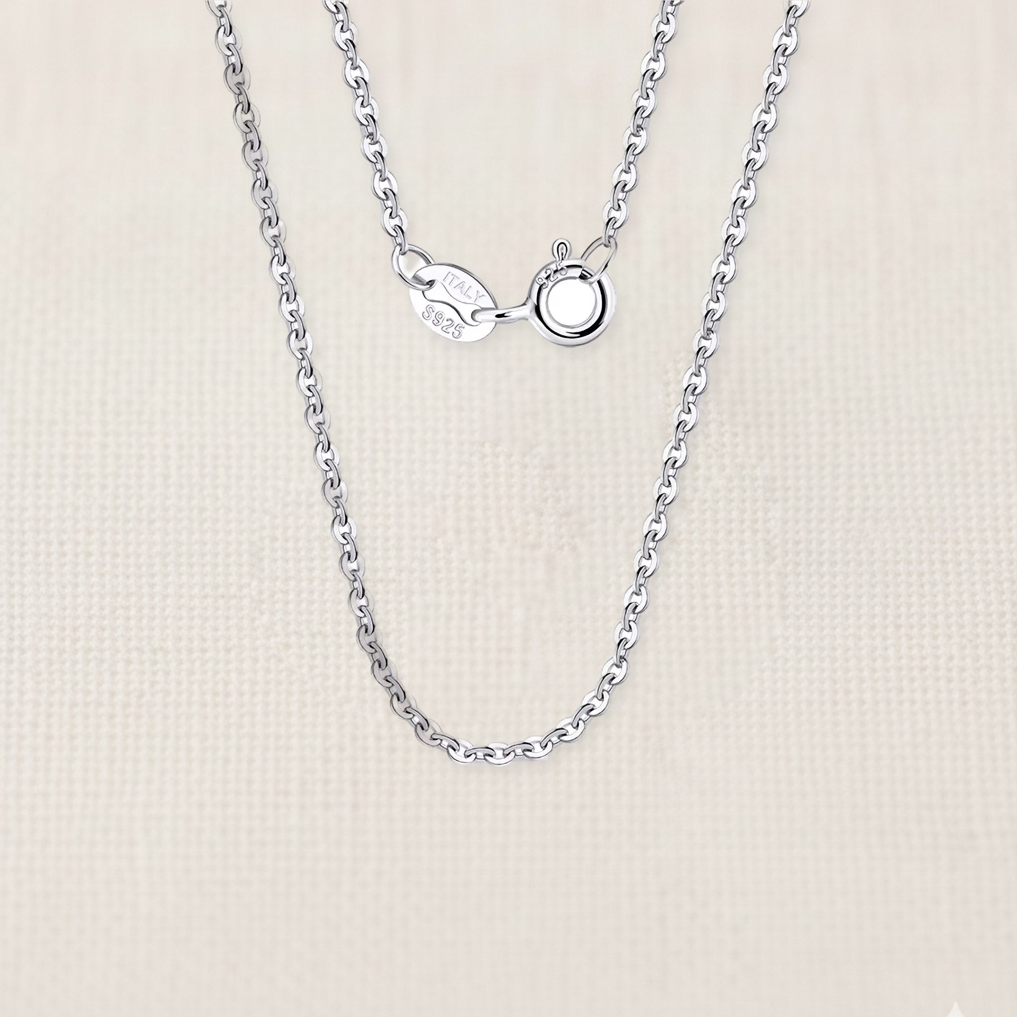 Bezelle FineLink cable chain in sterling silver