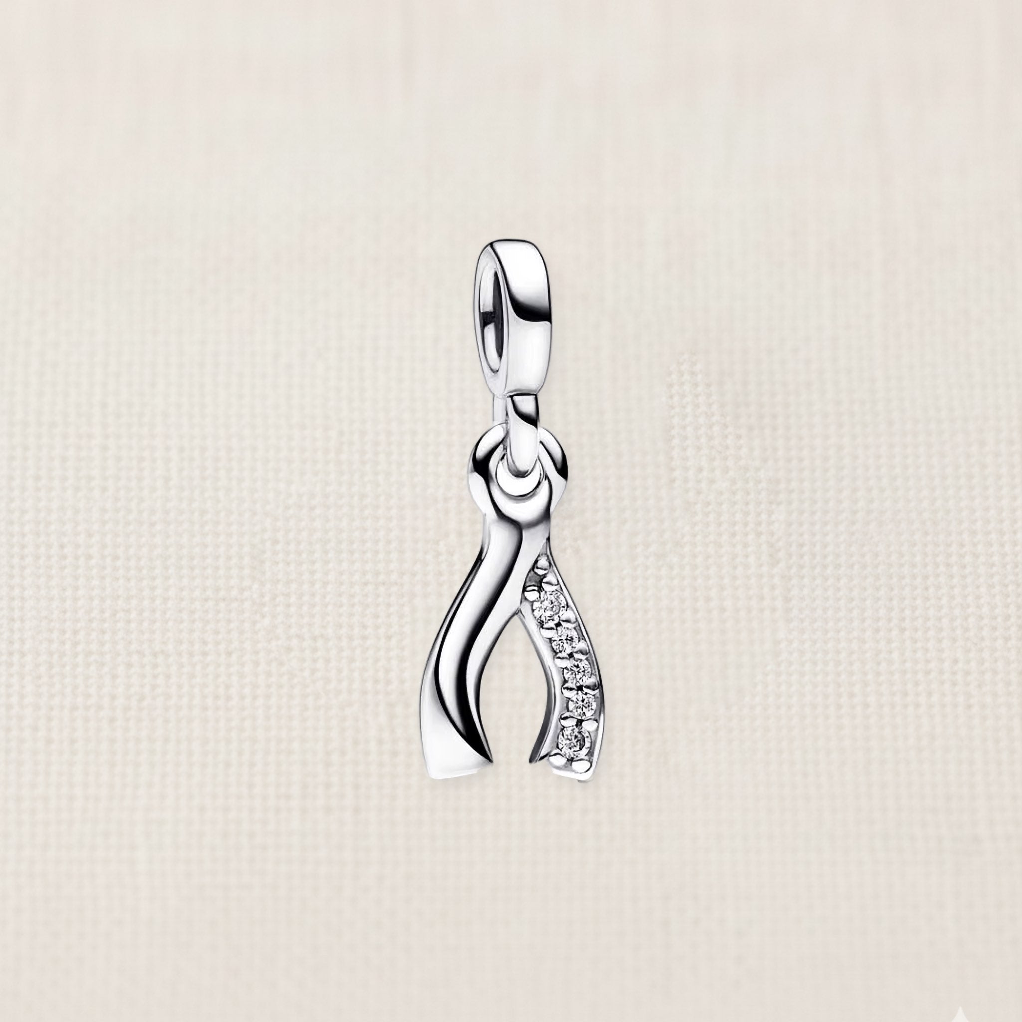 Bezelle Wildflower Heart charm with floral details in sterling silver